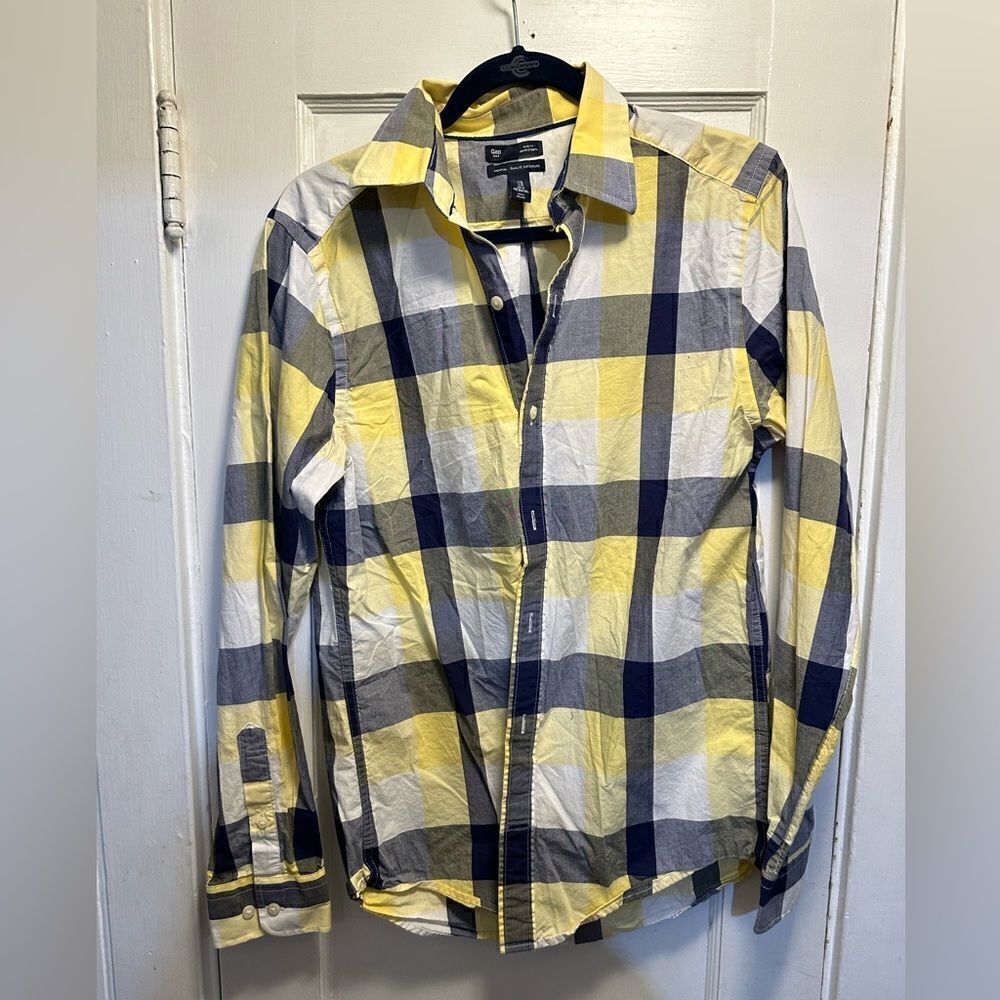 Gap EUC Button UP - image 1